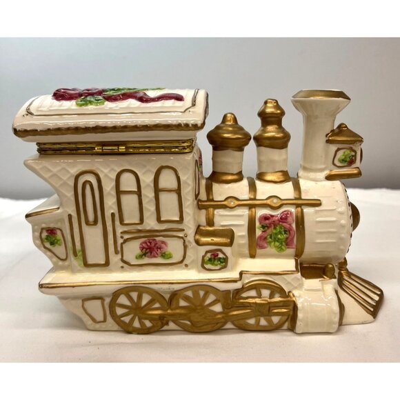 Porcelain Train Trinket Box With Hinged Lid & Gold Accents - Picture 3 of 12
